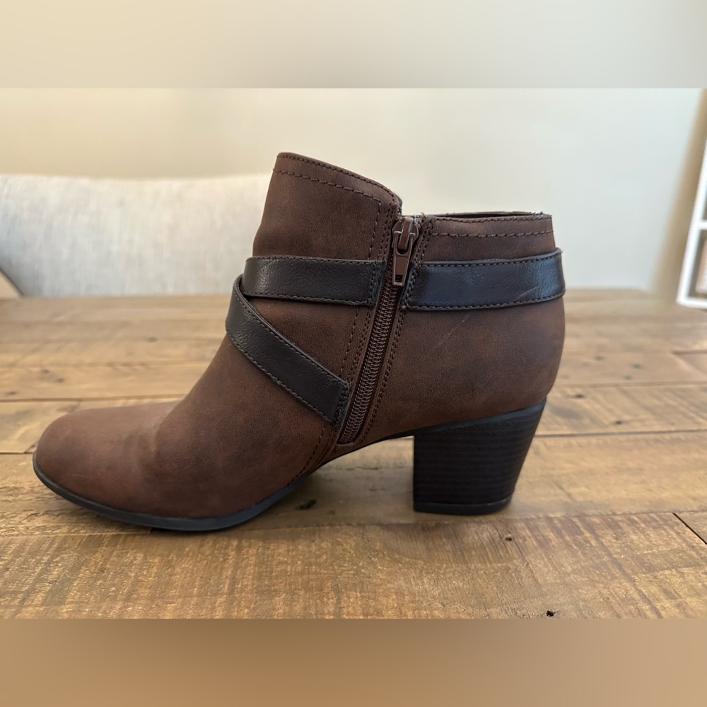 Indigo RD Women's Ankle Buckle Strap Boots - Size 10 - Picture 2 of 8